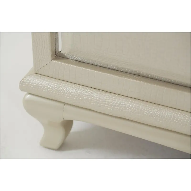 homelivingfurniture-120260616224750688773