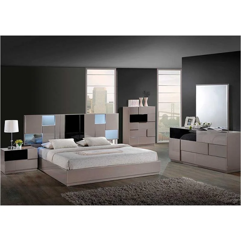 homelivingfurniture-120260618071059922594