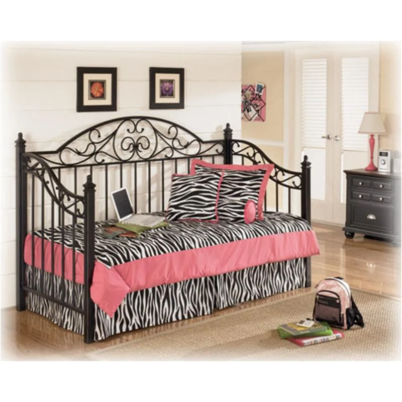 homelivingfurniture20260617050744732529
