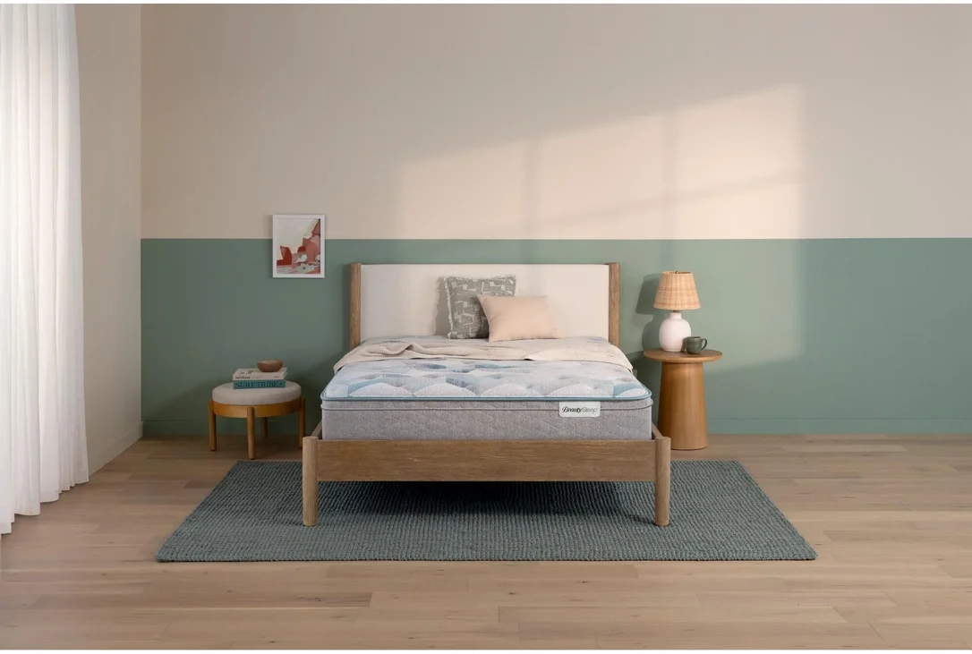 livingspaces202606200019181111941