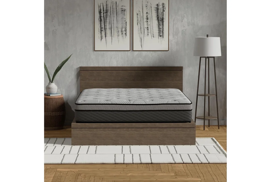 livingspaces202606200043591114515