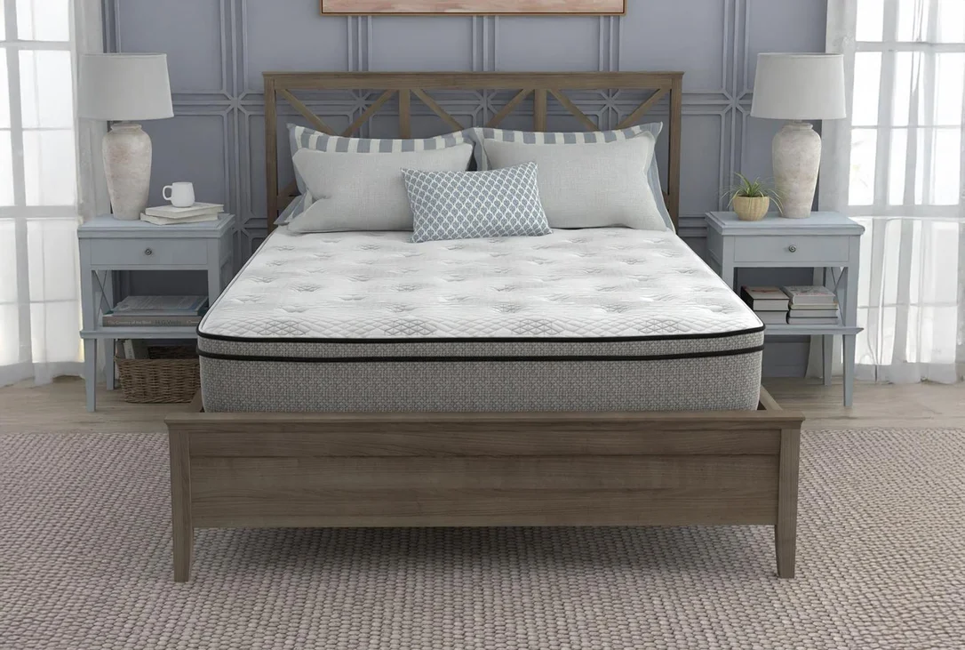 livingspaces202606200126531120268