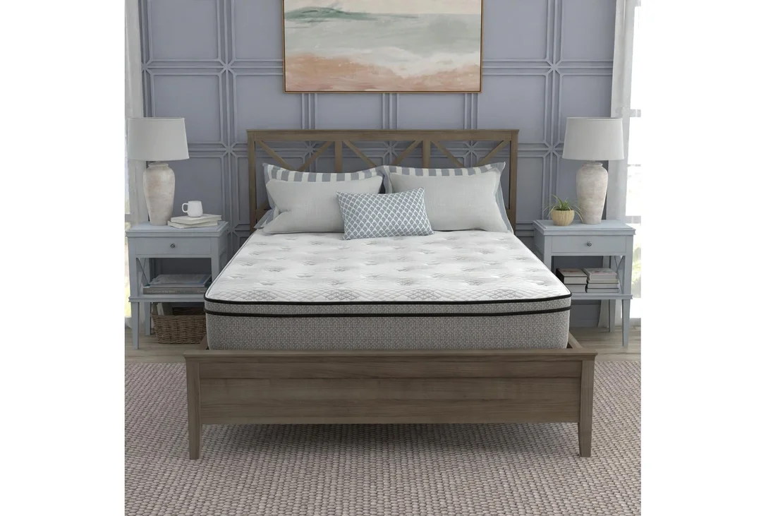 livingspaces202606200127251120333