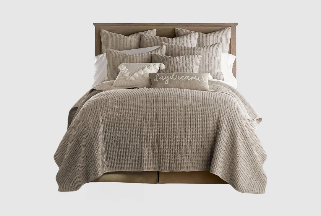 livingspaces202606211039481456990
